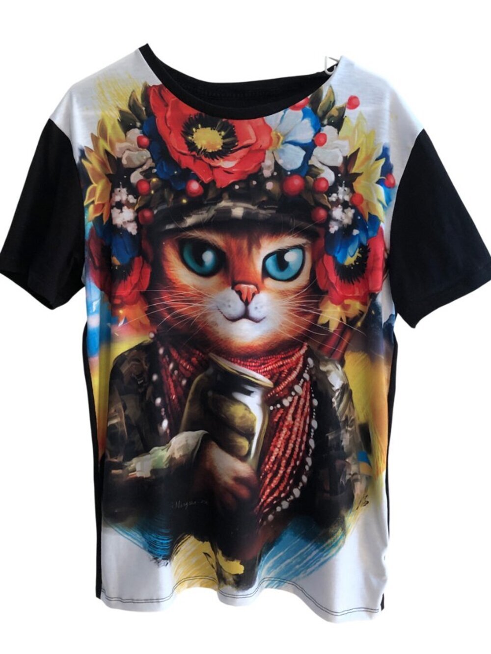 Ukrainian cat soldier with pickles Marisha art print long tee sz M